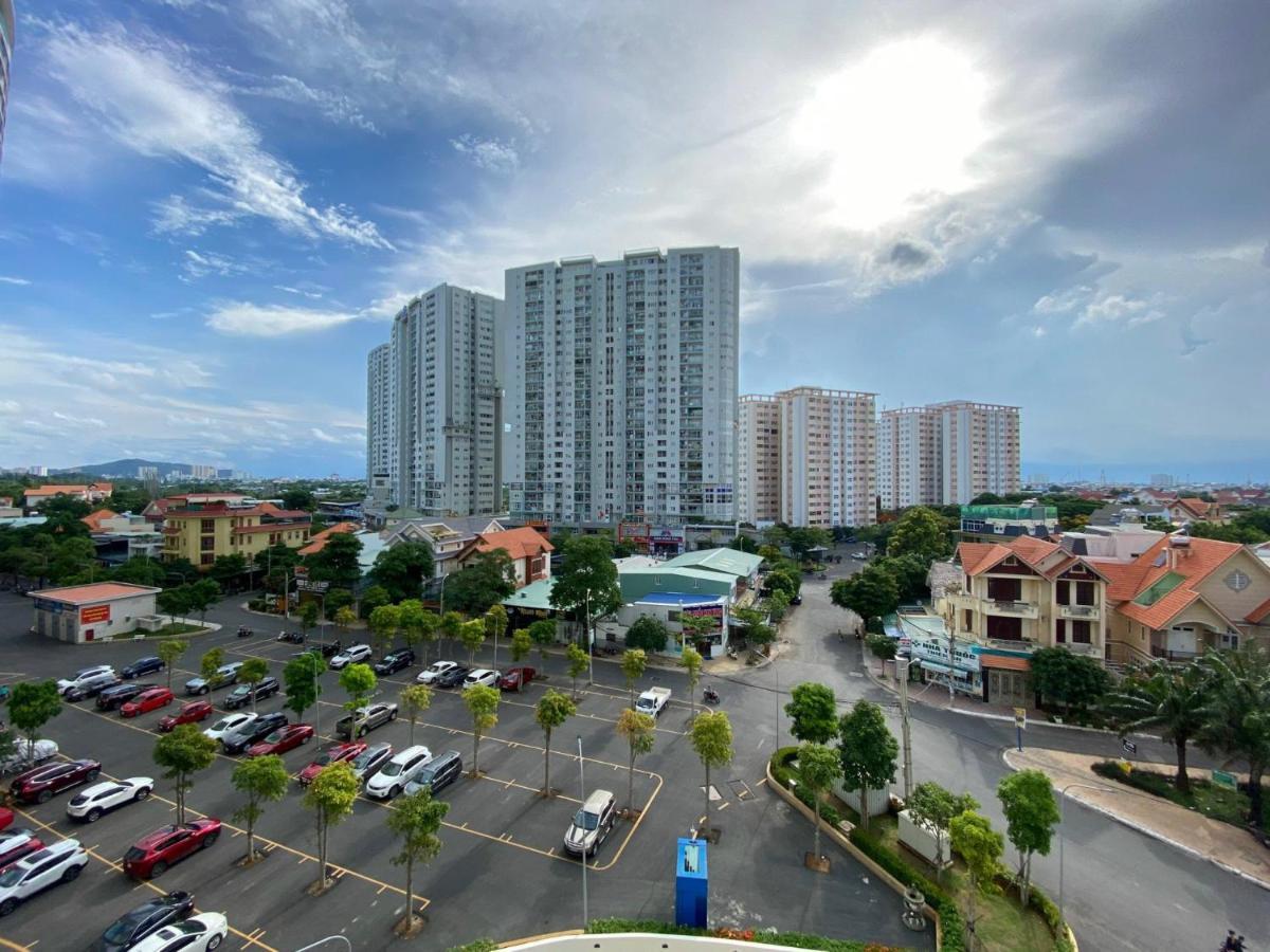 Hoa Sua Hotel Vung Tau Exterior photo